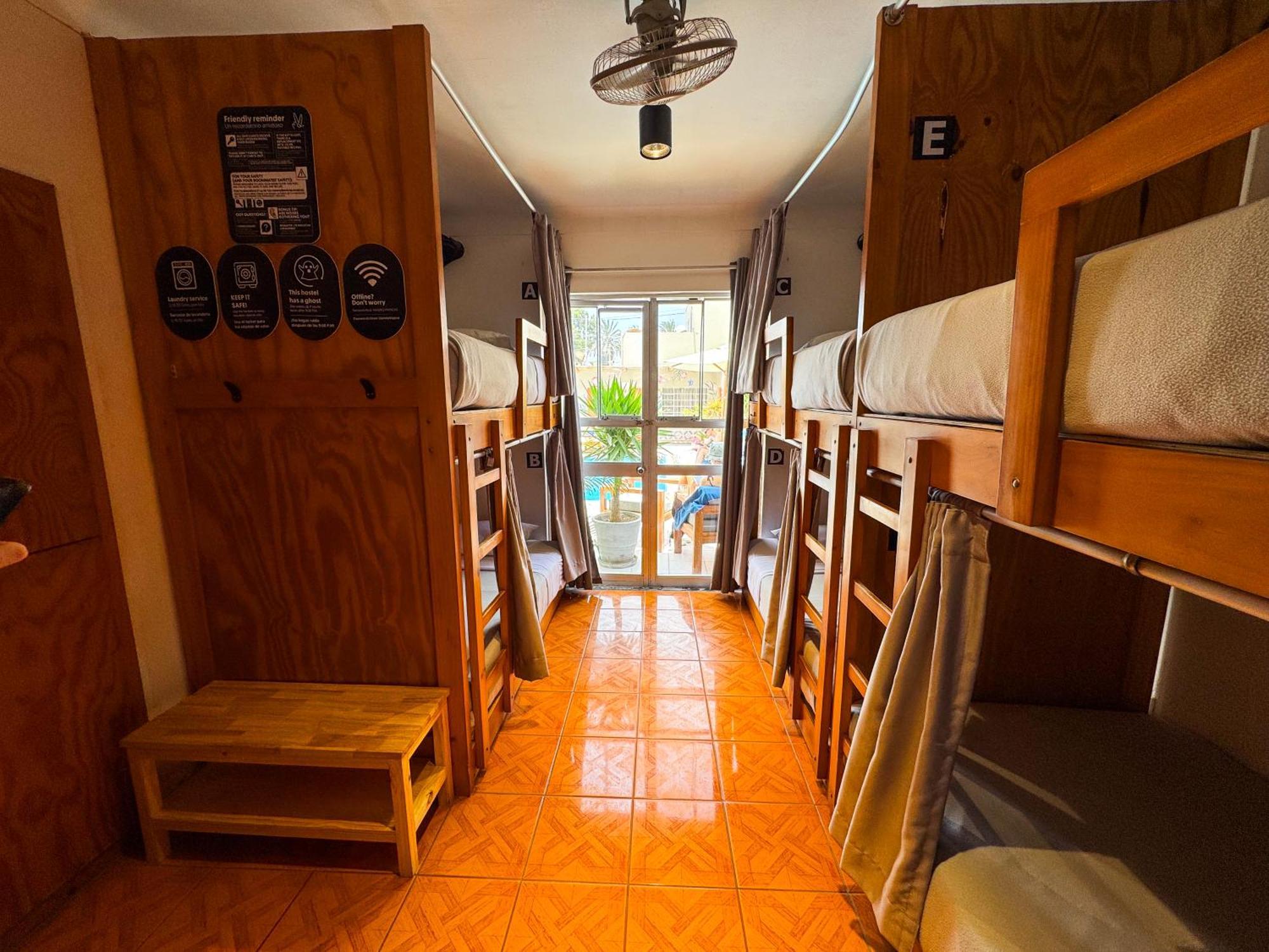 Viajero Paracas Hostel ภายนอก รูปภาพ
